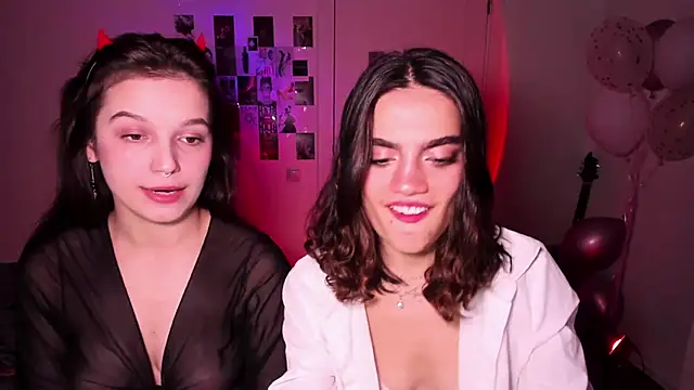 nightfloatt online show from November 2, 2025, 2:22 pm