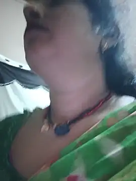Snapshot of Rayal_bhabi chatting on June 19, 2026, 4:02 pm Rayal bhabi online show from June 19, 2026, 4:02 pm