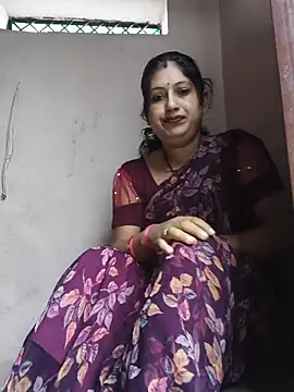 Snapshot of Rayal_bhabi chatting on July 3, 2026, 12:39 am Rayal bhabi online show from July 3, 2026, 12:39 am