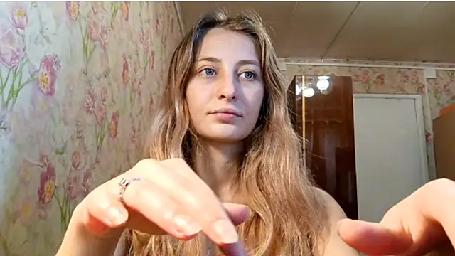 AmeliLia online show from October 20, 2025, 11:33 am