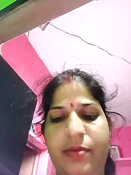 Karishma cute online show from October 21, 2025, 3:00 pm