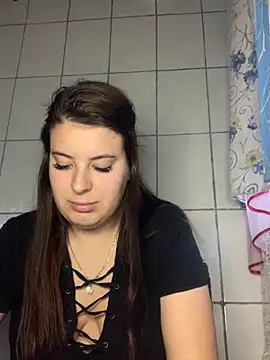 MiraCastellon online show from November 29, 2025, 11:43 am