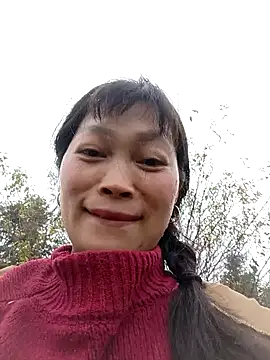 siusiu-00 online show from November 11, 2025, 8:09 am