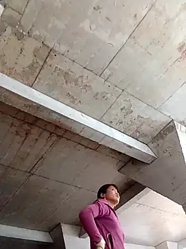 siusiu-00 online show from March 28, 2026, 9:43 am