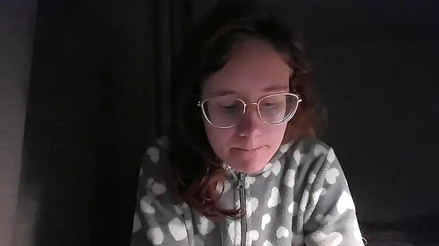 LuckySLove online show from January 14, 2026, 8:12 pm