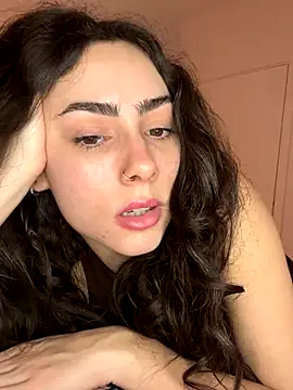 Snapshot of Baby_Mia_pires chatting on October 21, 2025, 2:33 am Baby Mia pires online show from October 21, 2025, 2:33 am