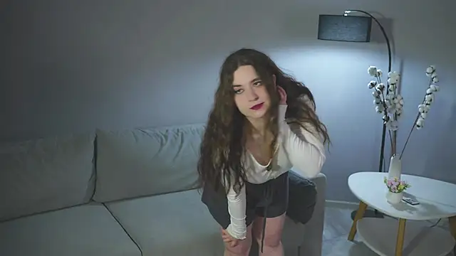 Snapshot of YuriFout chatting on October 14, 2025, 11:44 am YuriFout online show from October 14, 2025, 11:44 am