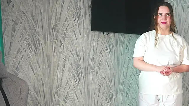 Snapshot of YuriFout chatting on October 15, 2025, 11:18 am YuriFout online show from October 15, 2025, 11:18 am