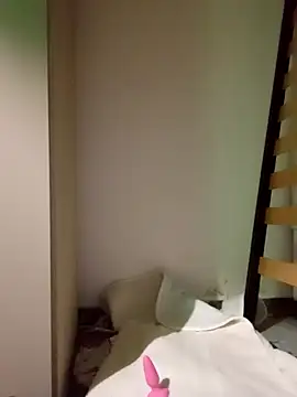 Cucco25 online show from November 25, 2025, 4:40 pm