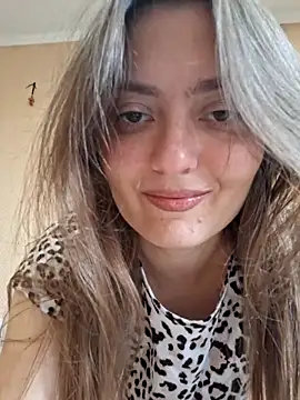 Snapshot of Hilda77 chatting on October 14, 2025, 1:01 pm Hilda77 online show from October 14, 2025, 1:01 pm