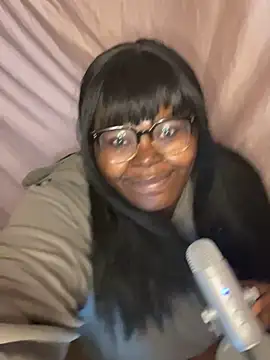 TheChubbySiren online show from June 1, 2026, 1:55 pm