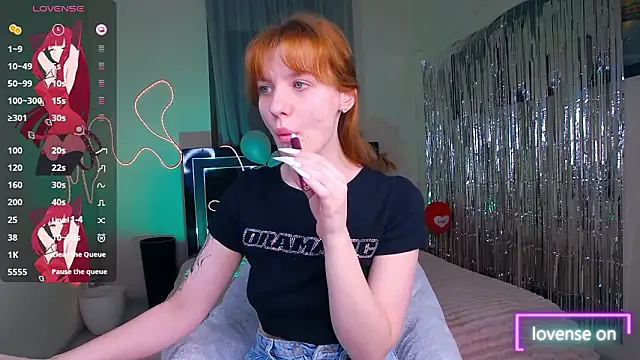 MeganNewCat online show from March 30, 2026, 8:43 pm