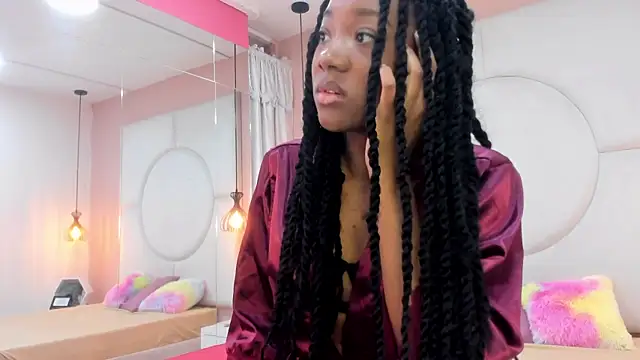 Snapshot of Madisson_Brooke chatting on November 12, 2025, 7:40 pm Madisson Brooke online show from November 12, 2025, 7:40 pm