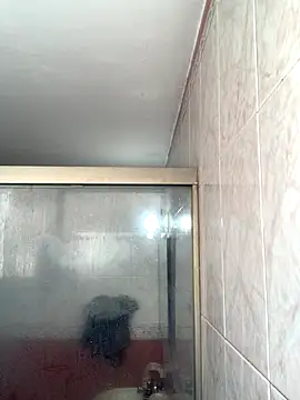 La-Gatiita-trans online show from November 4, 2025, 4:44 pm