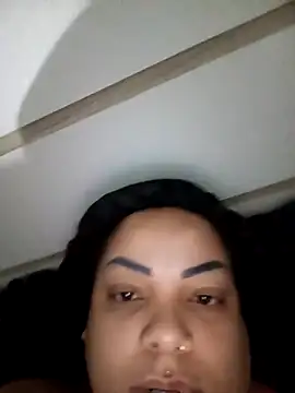 Hannapimentinha online show from October 15, 2025, 1:48 am