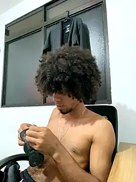 Milo 2001 online show from October 26, 2025, 2:01 am