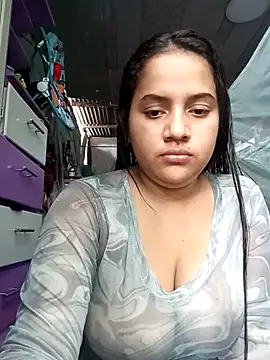 Snapshot of solhermosa chatting on October 15, 2025, 8:39 pm solhermosa online show from October 15, 2025, 8:39 pm