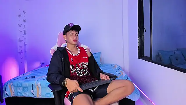 Axel Cody  online show from February 20, 2026, 11:34 am