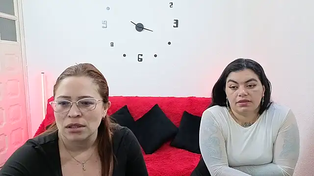 Snapshot of lesb_milf chatting on September 29, 2025, 3:17 pm lesb milf online show from September 29, 2025, 3:17 pm