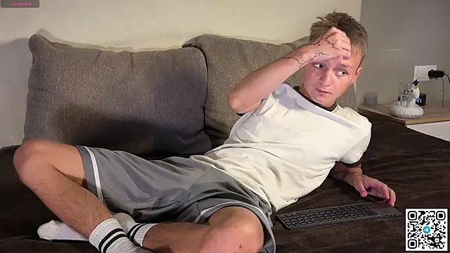 Logan mett online show from August 3, 2026, 2:01 pm