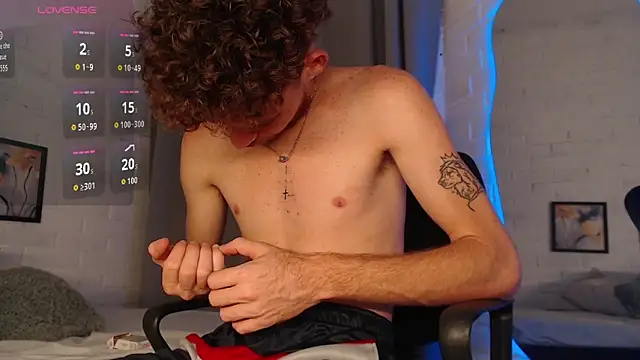 MATEO HUNTER online show from April 15, 2026, 5:24 am