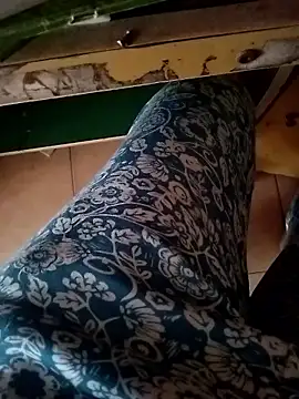 Snapshot of Amanda-_ena- chatting on January 17, 2026, 10:30 am Amanda- ena- online show from January 17, 2026, 10:30 am