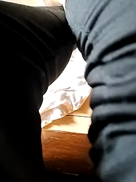 Snapshot of Amanda-_ena- chatting on February 15, 2026, 9:08 am Amanda- ena- online show from February 15, 2026, 9:08 am