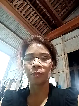 RizoCii online show from October 20, 2025, 1:51 am