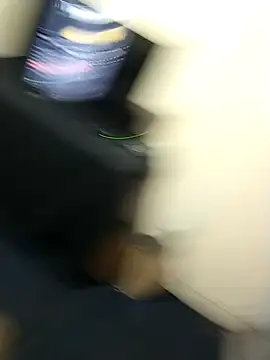 Snapshot of checheludo23 chatting on November 16, 2025, 3:11 am checheludo23 online show from November 16, 2025, 3:11 am