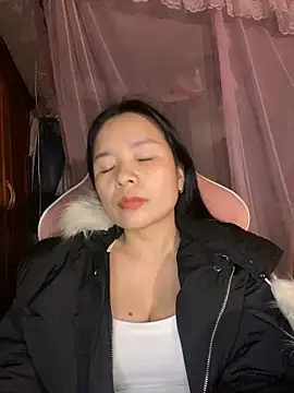 Listen-ly online show from December 14, 2025, 2:55 pm