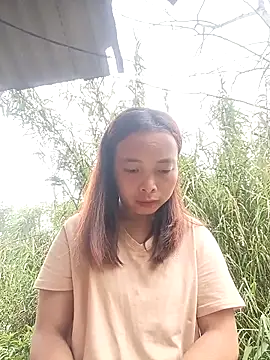 Nguyet2k4 online show from March 5, 2026, 1:46 am