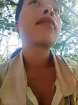 Snapshot of Nguyet2k4 chatting on October 18, 2025, 1:07 am Nguyet2k4 online show from October 18, 2025, 1:07 am