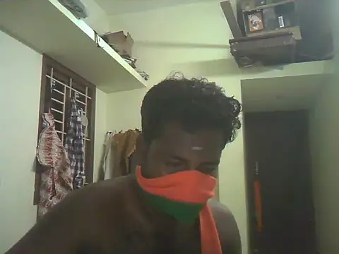 Snapshot of Vickyins480000 chatting on November 10, 2025, 5:07 pm Vickyins480000 online show from November 10, 2025, 5:07 pm