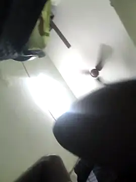 Snapshot of Vickyins480000 chatting on February 10, 2026, 9:14 pm Vickyins480000 online show from February 10, 2026, 9:14 pm