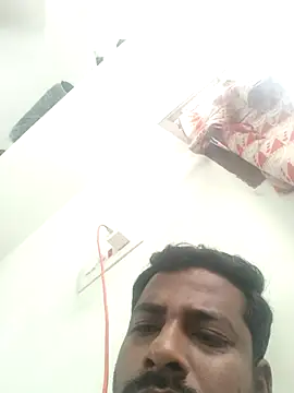 Snapshot of Vickyins480000 chatting on December 3, 2025, 10:58 am Vickyins480000 online show from December 3, 2025, 10:58 am