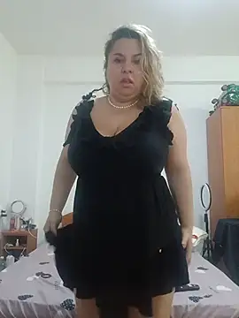 BelleInna online show from July 15, 2026, 12:56 pm
