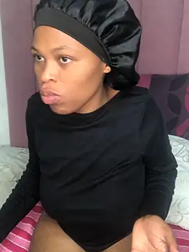 Bubbles156 online show from February 17, 2026, 7:27 am