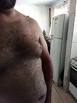 Snapshot of Motoboy100 chatting on December 20, 2025, 12:30 pm Motoboy100 online show from December 20, 2025, 12:30 pm