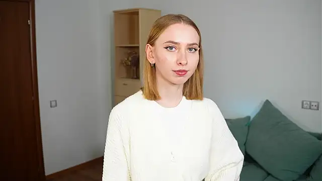 BereniceThull online show from October 23, 2025, 6:01 am
