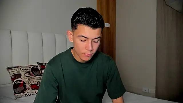 Snapshot of FireGuy_99 chatting on January 19, 2026, 12:42 pm FireGuy 99 online show from January 19, 2026, 12:42 pm