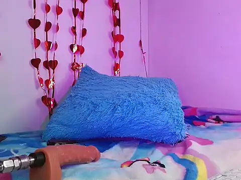 Isaa Foxx  online show from January 8, 2026, 4:29 am