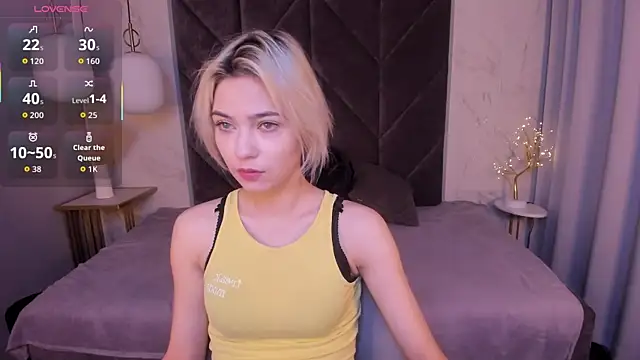 AlysiaSun  online show from October 27, 2025, 1:56 pm