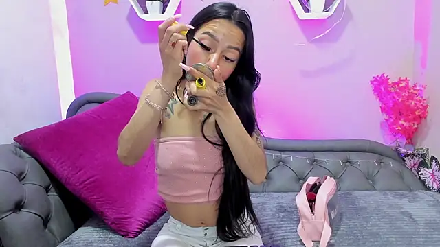 Snapshot of Laskhmi_ chatting on January 16, 2026, 1:37 pm Laskhmi online show from January 16, 2026, 1:37 pm