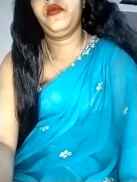 Snapshot of strip_queennn chatting on February 22, 2026, 5:14 pm strip queennn online show from February 22, 2026, 5:14 pm