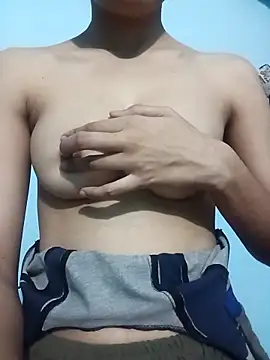 Snapshot of strip_queennn chatting on November 1, 2025, 3:50 pm strip queennn online show from November 1, 2025, 3:50 pm