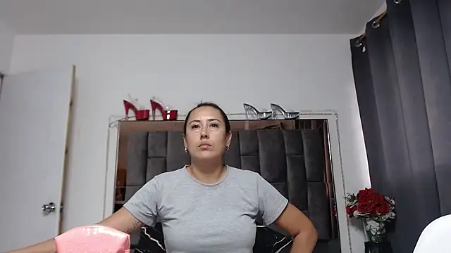 Salmma Milf online show from July 9, 2026, 11:53 am