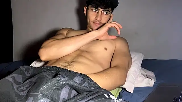Myke hotxxx online show from May 26, 2026, 1:58 am