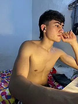 Myke hotxxx online show from June 20, 2026, 11:32 pm