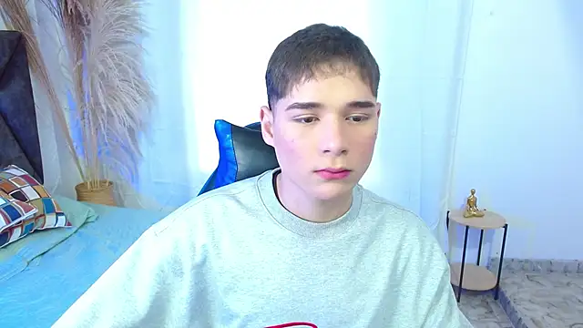 Mattass18 online show from December 16, 2025, 1:26 pm