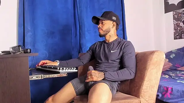 Kylian Alessandro online show from January 14, 2026, 11:58 am